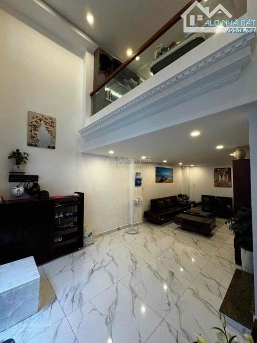 Bán nhà(4,5x8m) HXH tận cửa, 5 tầng mới cứng Phan Đăng Lưu Phú Nhuận. Giá 9 tỷ 2 - 2