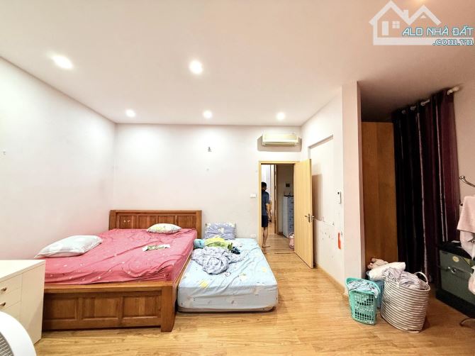 CẦN BÁN LIỀN KỀ 80M GIÁ 19 TỶ , NGUYỄN VĂN LỘC  HÀ ĐÔNG Ô TÔ TRÁNH , KINH DOANH . - 3