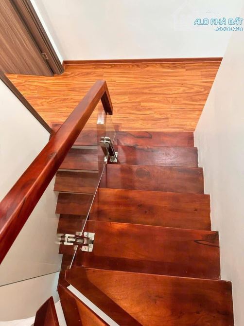 Nhà đẹp ở ngay Cầu Cốc Nam Từ Liêm. Sổ vuông 37m, 5 tầng 6 ngủ MT4m Giá 7.4 tỷ - 3