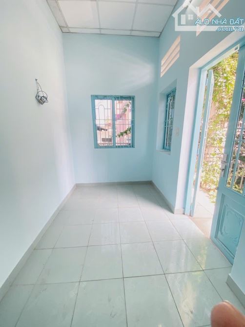 87m2 _ Ngang 4.5m _ Nở Hậu _ Dh UEH & Hồng Bàng sát bên - 3