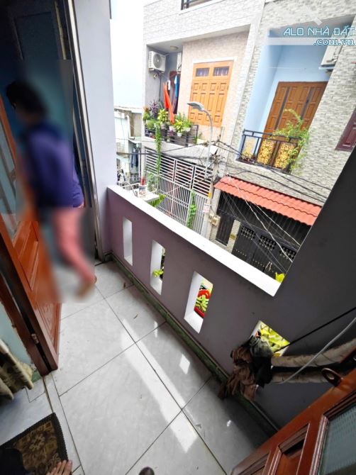 Bán gấp nhà 50m² Linh Xuân – 2 tầng – hẻm xe hơi – nhà đẹp dọn vào ở ngay – 3.8 tỷ - 3