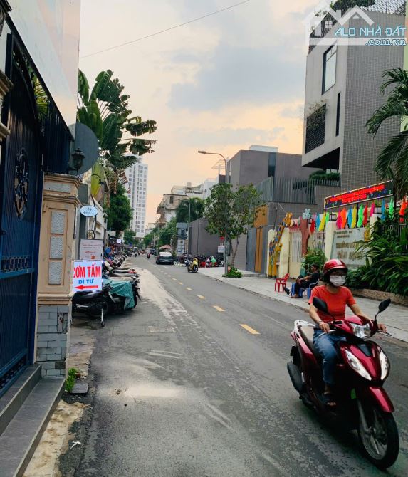 BÁN NHÀ 5 TẦNG, MẶT TIỀN ĐẶNG DUNG, P. TÂN ĐỊNH, Q1.DT:4X16, 1TR4L, GIÁ:23,5 TỶ - 3