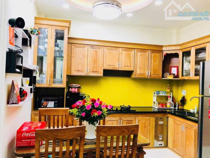 PHẠM VĂN BẠCH GÒ VẤP ,40M SỔ A4 , 3 TẦNG ,XE HƠI TỚI NHÀ ,CHỈ NHỈNH 5 TỶ. - 3