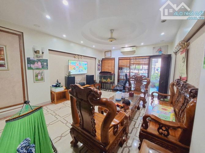 Liền Kề KĐT Văn Phú Hà Đông Phân Lô Vỉa Hè KD 90m2 5 Tầng MT5m Đường 17m Giá Thương Thảo. - 3