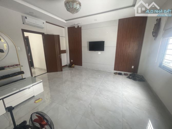 Bán nhà Lý Thánh Tông, 5x17m, 6 tầng, đường 10m giảm còn 14 tỷ - 3