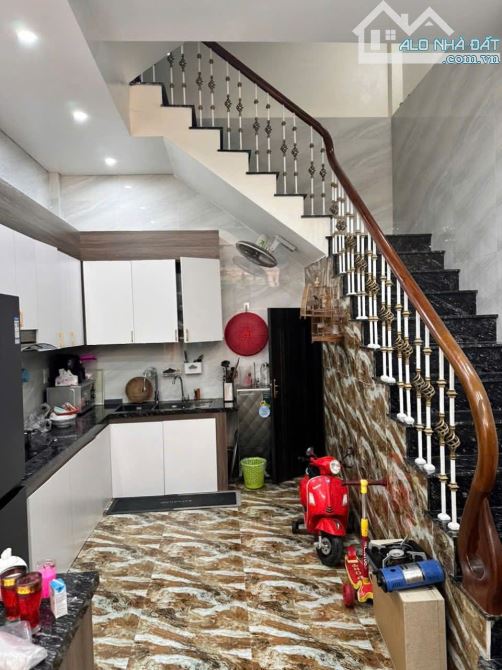CC BÁN LK DV YÊN LỘ-HÀ ĐÔNG,P.LÔ VỈA HÈ Ô TÔ TRÁNH KD,NHÀ XÂY TÂM HUYẾT,50MX4T,GIÁ 13,8 TỶ - 3