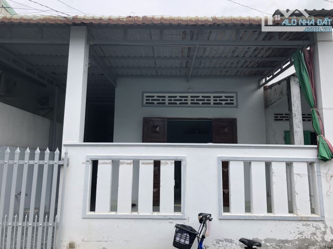 Tt Phước hải-đi bộ ra biển,dt:167m2- ngang gần 12m sâu vô 14m- full thổ cư-sẵn nhà nhỏ-4tx - 2