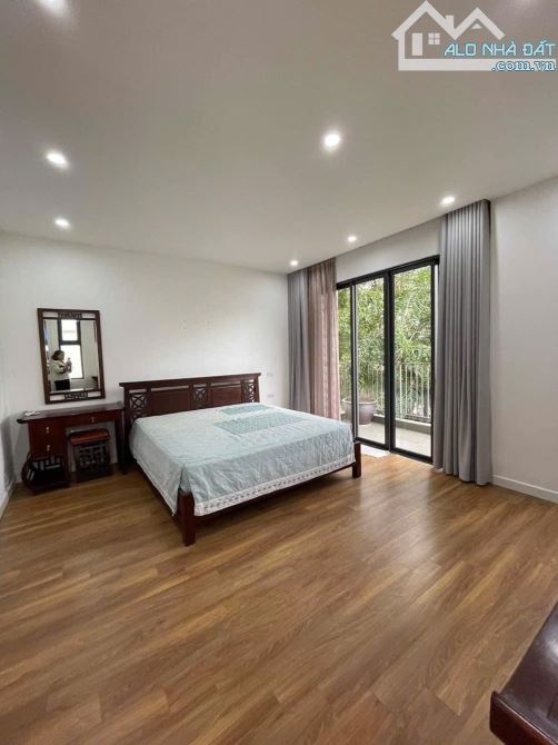 Liền kề Mậu Lương, Hà Đông Phân lô vỉa hè, gara ô tô  60m2, 4 tầng, MT 5m, ô thang máy - 3