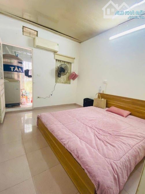 NHÀ ĐẸP - Ở NGAY - TRUNG TÂM ĐỐNG ĐA -LÔ GÓC -3 MẶT THOÁNG -MỚI TOANH - 3