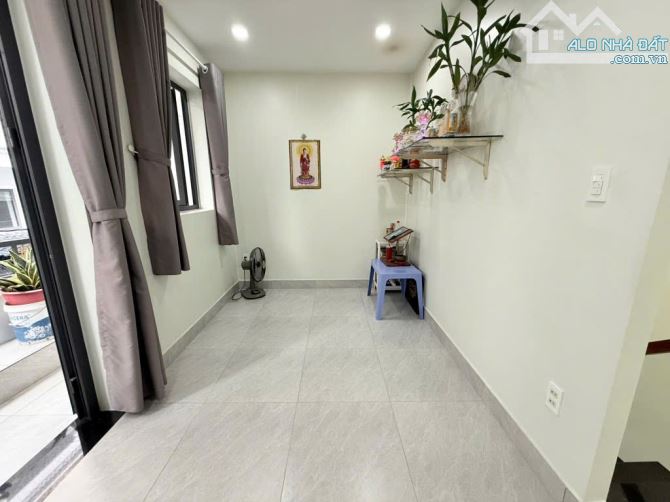 NGAY RẠP GALAXY QUANG TRUNG – 2 TẦNG BTCT 55M2 (4,2x13) – HXH THÔNG P11 GV – NHỈNH 6 TỶ - 3
