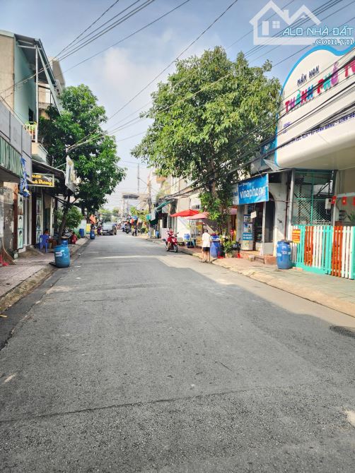 dãy nhà trọ 149.7m2 4ty550 TL thu nhập 12 triệu, KDC 434, chợ 434, p.Bình Hòa - 3