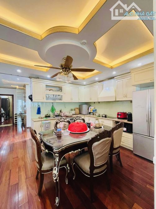Nhà đẹp ở luôn Hoàng Quốc Việt Cầu Giấy. Sổ 83m, 5 tầng MT6m Giá 30 tỷ ngõ ô tô tránh - 4