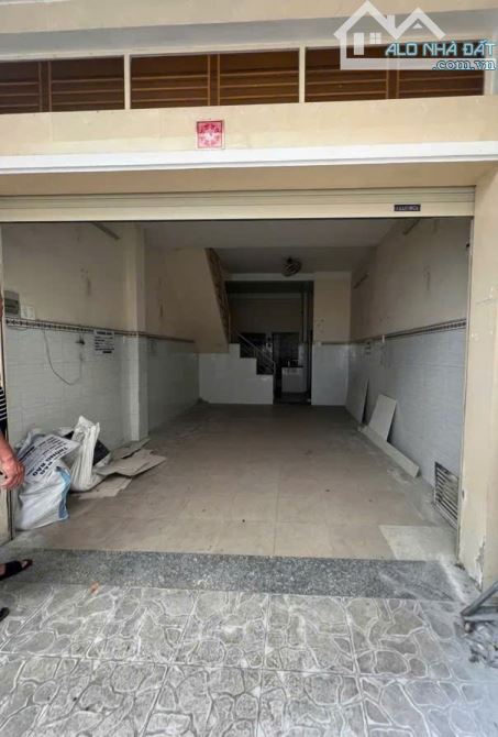 10m tới mt Nguyễn Văn Đậu. Ôtô đỗ cửa. 3 tầng hợp ở. Chỉ 8.35 tỷ - 4
