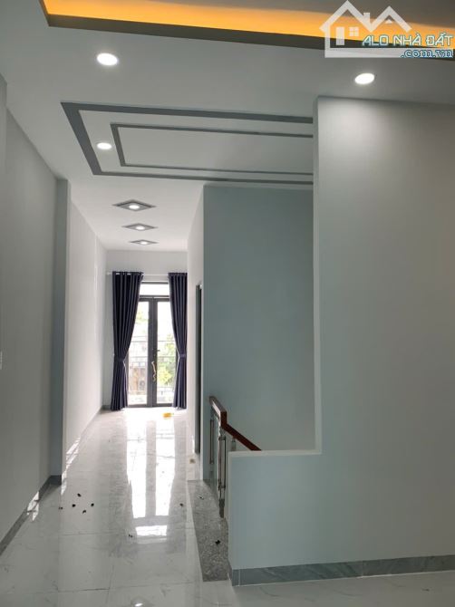 Nhà 1 lầu khu Trần Anh, diện tích 5x20, 3PN 3WC, sổ riêng, giá chỉ 2.7 tỷ - 4