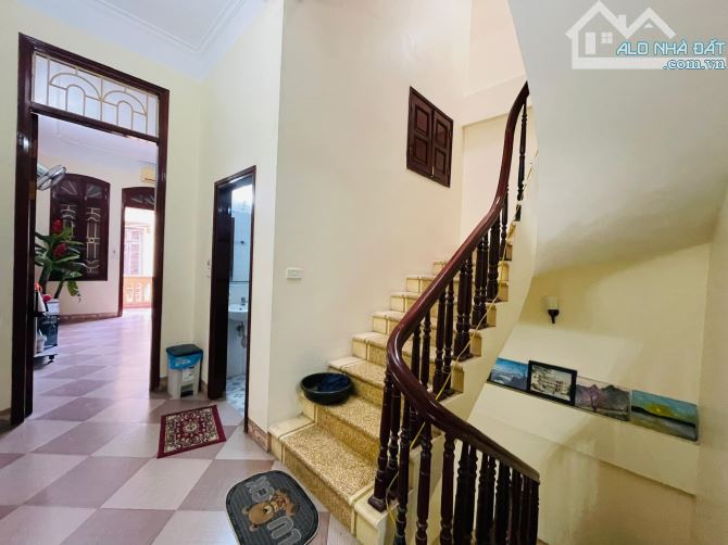 NHÀ THỤY KHUÊ ĐỒNG CỔ, 2 THOÁNG DÂN XÂY OTO 30m RA PHỐ , 4 TẦNG 46m MT 4.5m 10.5 Tỷ - 3