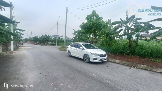 Bán 120m đất đấu giá tại TP Hưng yên. Đường 3 oto tránh . Via he 3m giá chỉ 24tr/m - 4