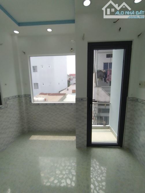 Bán nhà mới khu vip p1 quận 8. 4 tầng 5PN 3WC - 4
