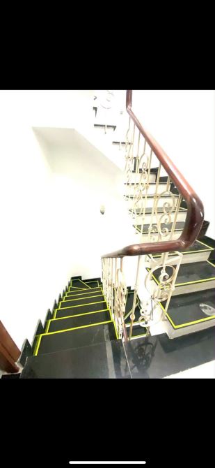 Cho thuê nhà đường Hòa Hảo Q10, 2 lầu 3PN, 3WC, 44m2, giá 16tr/tháng - 4