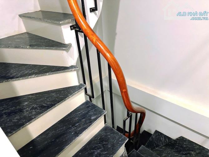 BÁN NHÀ MẶT PHỐ THÁI THỊNH, 2 MẶT TIỀN, DT 45M2, KINH DOANH, 5 TẦNG THÔNG SÀN, GIÁ 21 TỶ - 4