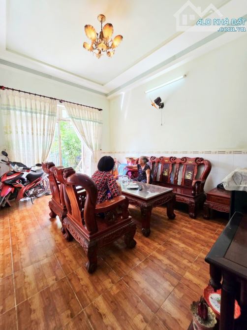 💥 NHÀ PHỐ 85M2, 2 TẦNG, HOÀN CÔNG ĐỦ, ĐƯỜNG Ô TÔ, GẦN CHỢ LONG TRƯỜNG. - 4