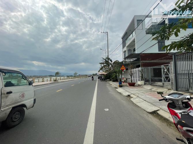 Cần bán lô mặt tiền đường bờ kè Trần Phú thị trấn Diên Khánh. Giá 4 tỷ 350 triệu - 4