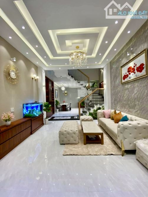 4.5❌13m, BÁN NHÀ 4 TẦNG, 1 SẸC THỐNG NHẤT, P16 GÒ VẤP, 7.x TỶ - 4