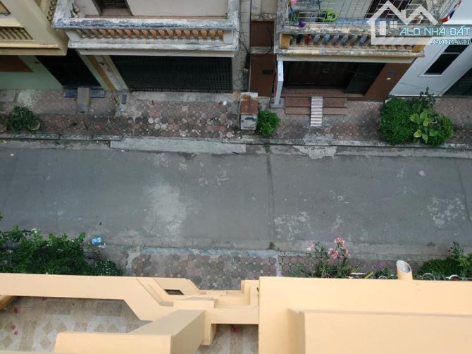 Bán gấp liền kề 72m2, 5 tầng, 6PN tại KĐT Bắc Linh Đàm, 22.8 tỷ, hàng hiếm Hoàng Mai, HN