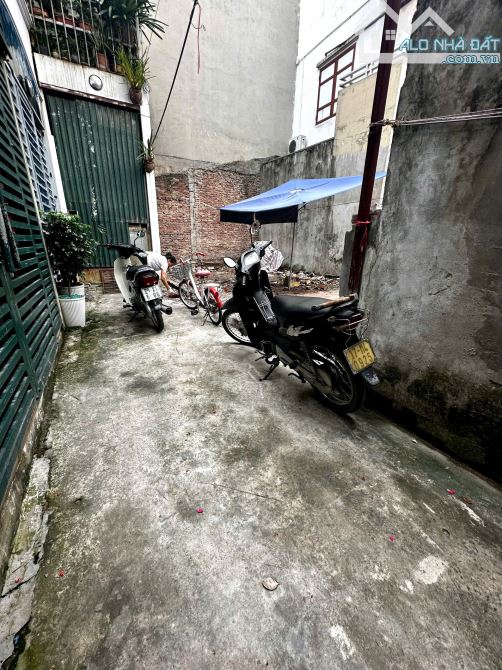 CẦN BÁN – MẢNH ĐẤT VÀNG TRUNG TÂM VIỆT HƯNG – LONG BIÊN- DT: 45m² – MT 5m-Chỉ 5.85 tỷ - 4