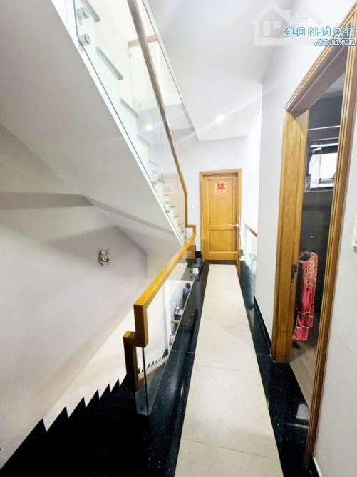 Bán nhà Bùi Tư Toàn 64m2 4 tầng đường xe hơi, nhỉnh 6 tỷ - 4