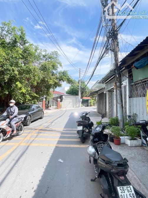 Mặt tiền Xuân Thới Đông 2, Hóc Môn, Dt 5,1x22m. Đường nhựa 8m. Dòng tiền 8 tr/th. - 4