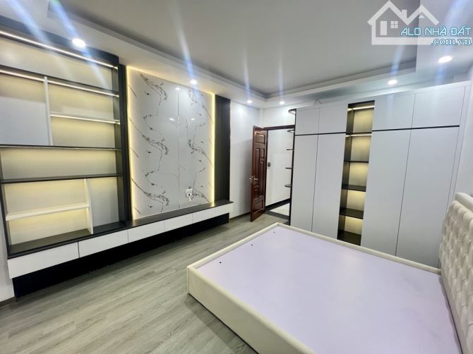 Bán nhà riêng Định Công gần bến xe Giáp Bát, giá rẻ nhất khu vực - 4