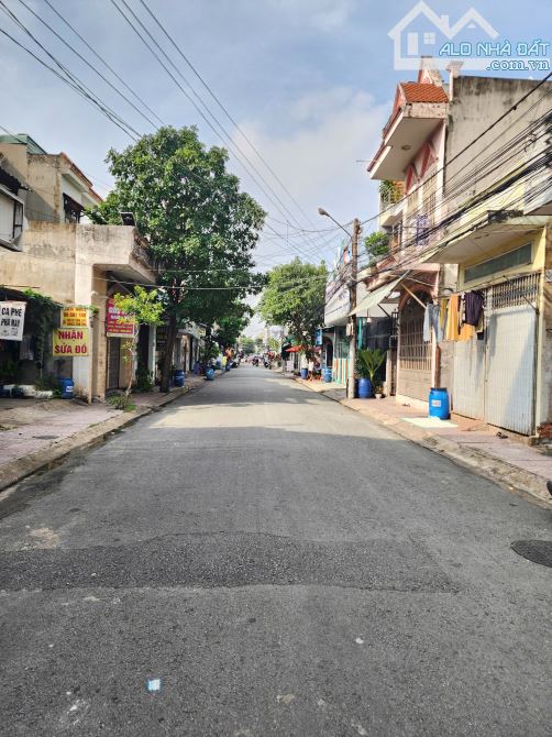 dãy nhà trọ 149.7m2 4ty550 TL thu nhập 12 triệu, KDC 434, chợ 434, p.Bình Hòa - 4
