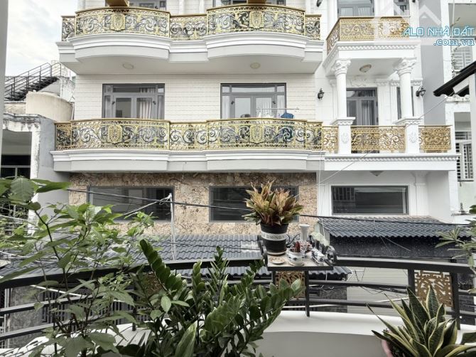 BÁN NHÀ QUANG TRUNG – CHỢ HẠNH THÔNG TÂY -  VF3 THÔNG – 4.2M x 14M –  4PN – NHỈNH 6 TỶ - 4