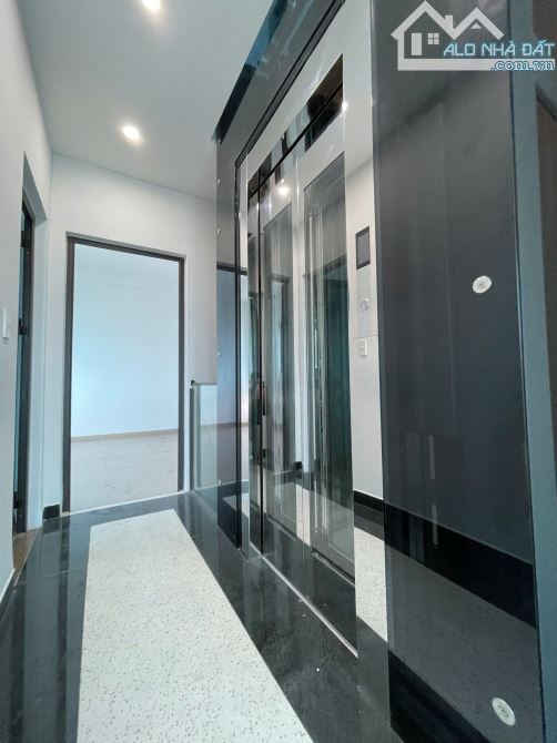🌳Căn nhà 5 tầng thang máy An Đà thông lô 22 Lê Hồng Phong 63m² - Giá 7,3 tỷ đường 2 ô tô - 5