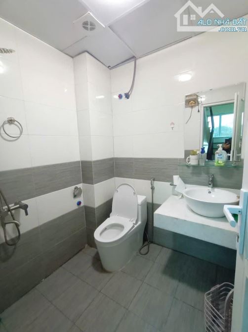 Nhà đẹp ở luôn Trần Cung Cầu Giấy. Sổ vuông 33m, 5 tầng MT6m Giá 7.5 tỷ Ngõ ô tô tránh - 5