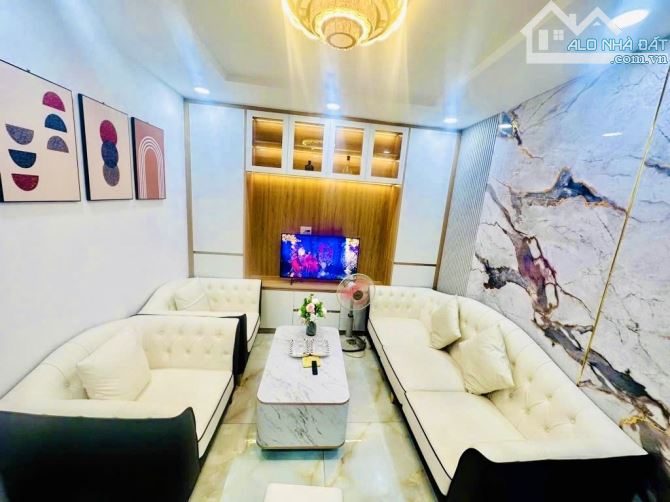 Bán nhà 4 tầng - công viên làng hoa, gò vấp - ngang 7.2m² - hẻm xe hơi thông - nhỉnh 4 tỷ - 5