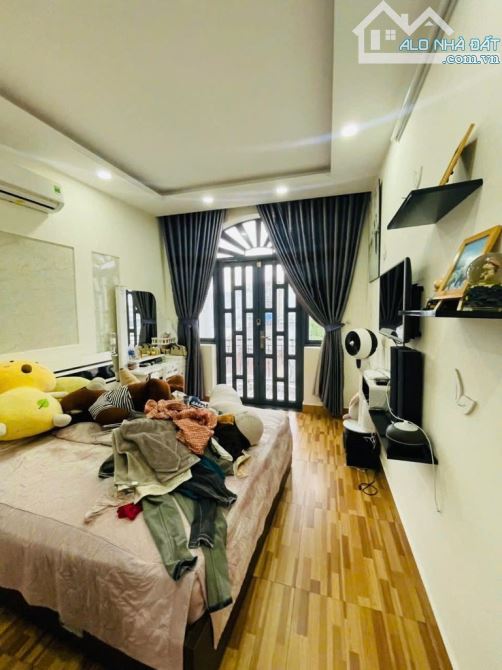PHẠM VĂN BẠCH GÒ VẤP ,40M SỔ A4 , 3 TẦNG ,XE HƠI TỚI NHÀ ,CHỈ NHỈNH 5 TỶ. - 5