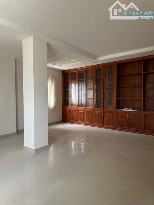 Cần bán Toà nhà 6 Tầng, Mặt tiền đường Nguyễn Duy Trinh, P. Phú Hữu, Tp Thủ Đức - 5