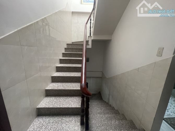 BÁN NHÀ MẶT TIỀN KINH DOANH ĐƯỜNG HỒ BÁ PHẤN - 100M2 * 4 TẦNG, PHƯỚC LONG A- GIÁ RẺ - 5
