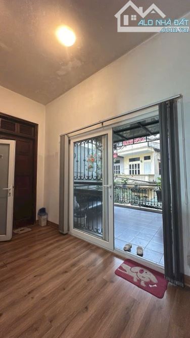 BIỆT THỰ GIA THỤY LONG BIÊN GIÁ TỐT  NGÕ NÔNG THÔNG ÔTÔ 7 CHỖ VÀO NHÀ GẦN Đ NGUYỄN VĂN CỪ. - 4