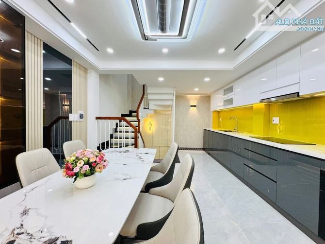 Bán nhà hẻm xe hơi 8M ngay Nguyễn Thành Ý,ĐaKao,Quận 1-Giá:6tỷ190/63m2(4,5x14) - 5