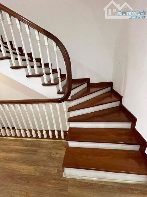 Liền kề Mậu Lương, Hà Đông Phân lô vỉa hè, gara ô tô  60m2, 4 tầng, MT 5m, ô thang máy - 5