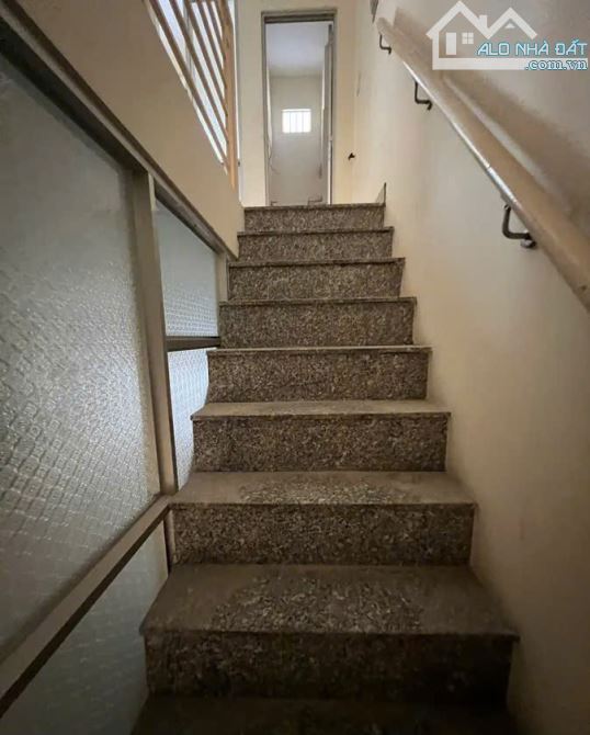 10m tới mt Nguyễn Văn Đậu. Ôtô đỗ cửa. 3 tầng hợp ở. Chỉ 8.35 tỷ - 6