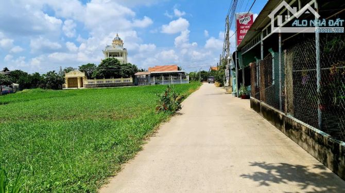 Bán đất 7.7x30m (diện tích 260m²) giá đầu tư xã Đức Hòa Đông, Đức Hòa, Long An chỉ 2.5 tỷ - 4