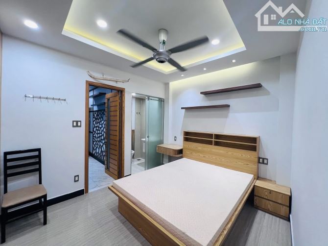 Bán nhà Quang Trung, Phường 11, Gò Vấp, Ngang 4.2m, 6 Phòng Ngủ, 7 tỷ nhỉnh - 6