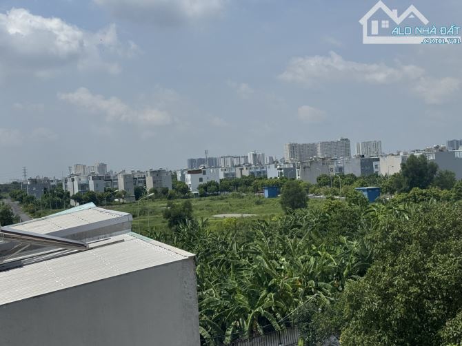 BÁN NHÀ ĐẸP, HẺM XE HƠI- PHƯỚC LONG B - 69M2(4,5*15)* 4 tầng hoàn công - 6