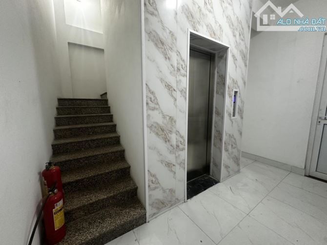 Sổ đỏ gửi ngân hàng, chủ cần bán gấp, nhà gần siêu thị Aeon Long Biên- chủ tự xây, kinh do - 6