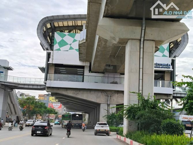Hiếm đất Tổ 5, Yên Nghĩa, lô góc 2 mặt thoáng, 60m2, MT4.25m, nở hậu, 7.5 tỷ - 6