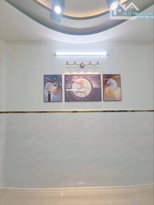 Bán nhà mới đẹp như hình - 2 tầng - Âu Cơ, Q.11 – 38m² – gần Lạc Long Quân - CHỈ 4.3 TỶ - 6