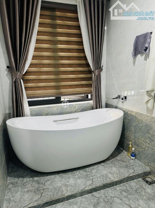 BÁN CĂN NHÀ VƯỜN HOÀN CÔNG ĐẸP GẦN 200m2 NGANG 6m PHƯỜNG THẮNG NHẤT Tp Vũng Tàu - 7